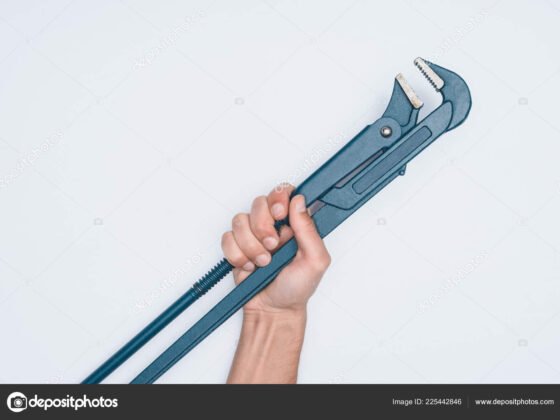 featured image - Reasons to Use Plumbers in Knoxville Hero Services