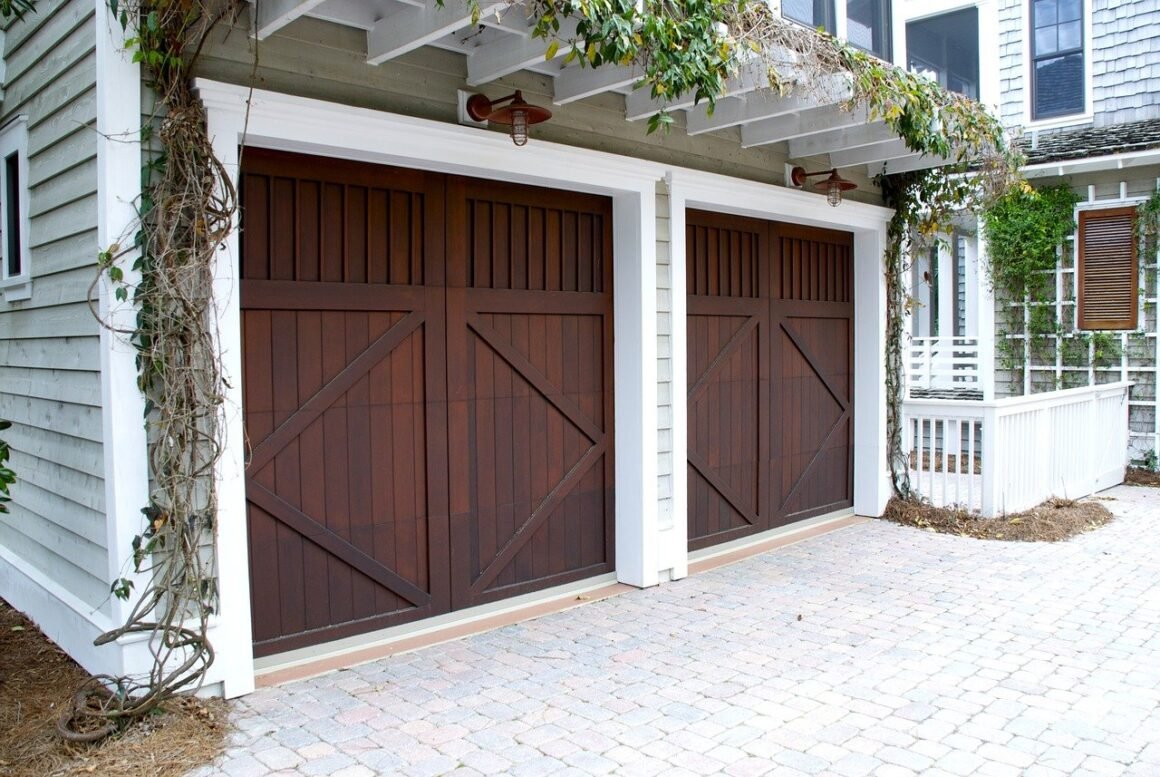 Featured image - Top 6 Most Incredible Garage Renovation Ideas
