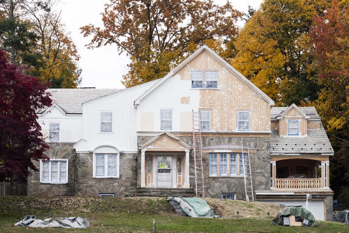 6 Ways to Maintain Your Home’s Exterior image - 6 Ways to Maintain Your Home’s Exterior