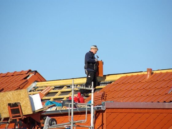 featured image - 7 Signs You Need a Roof Repair or Replacement