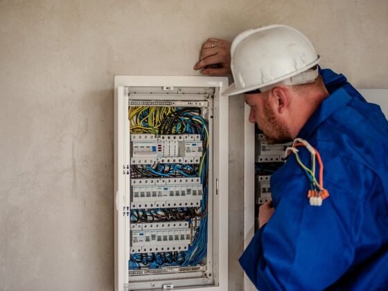 featured image - A Quick Guide to Book a Professional Electrician