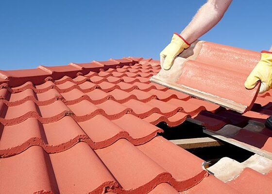 featured image - How to Choose the Best Roofing Material for Your Home or Business