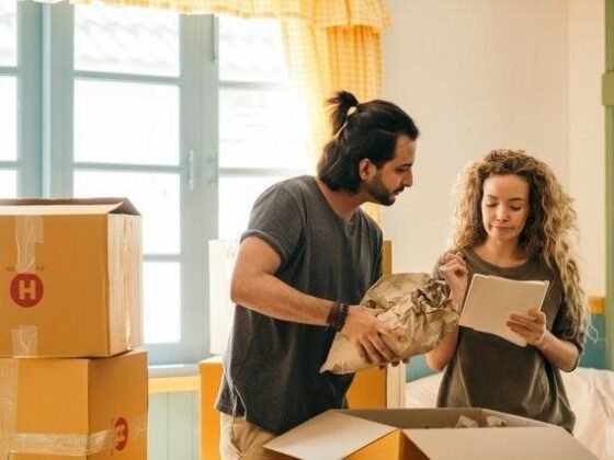 featured image - Moving Tips that Won’t Break the Bank