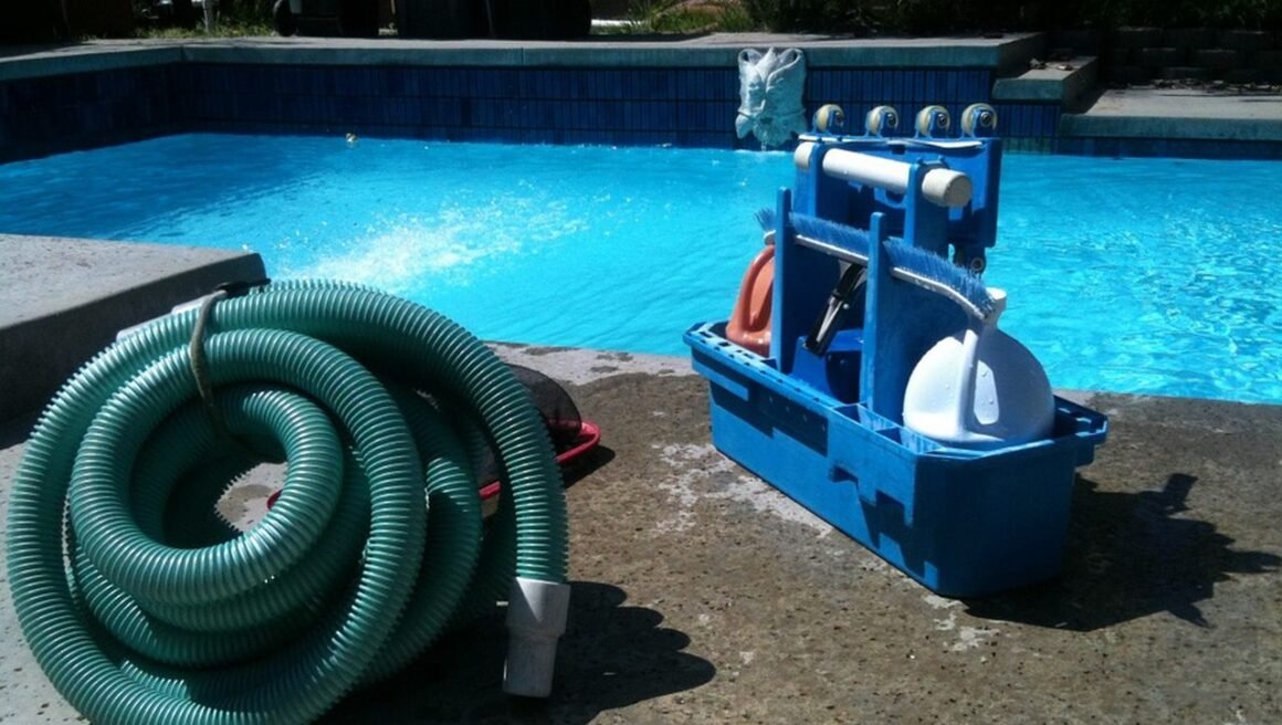 featured image - Robotic vs Suction vs Pressure Pool Cleaners Differences and Buyer’s Guide