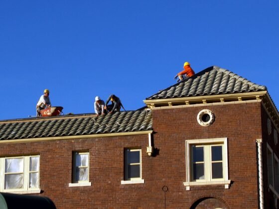 featured image - Who Are the Best Roofers in My Area How to Find Great Roofers