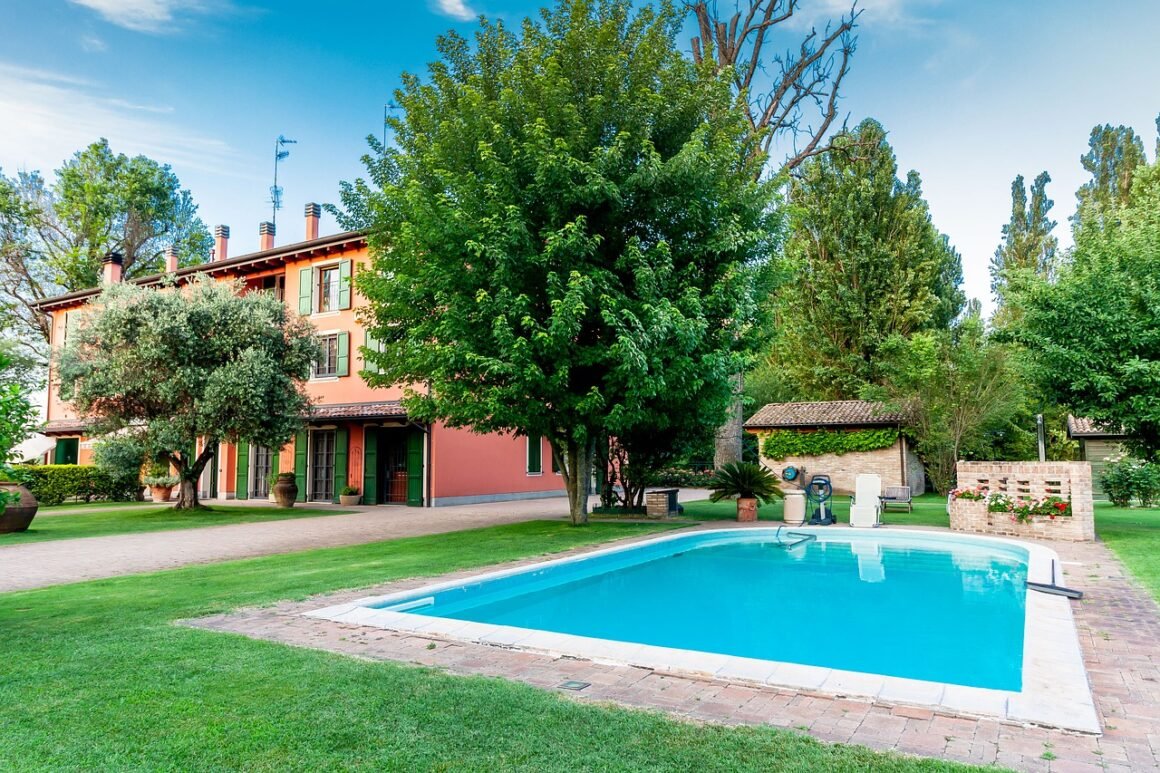 featured image - 10 Easy Steps to Open Your Above Ground Pool This Spring