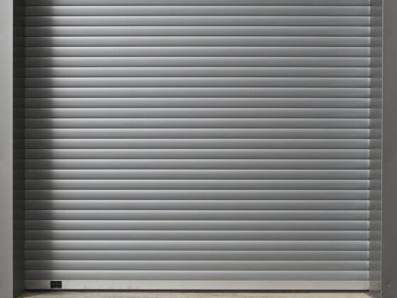 featured image - Are Roll Up Garage Doors Good