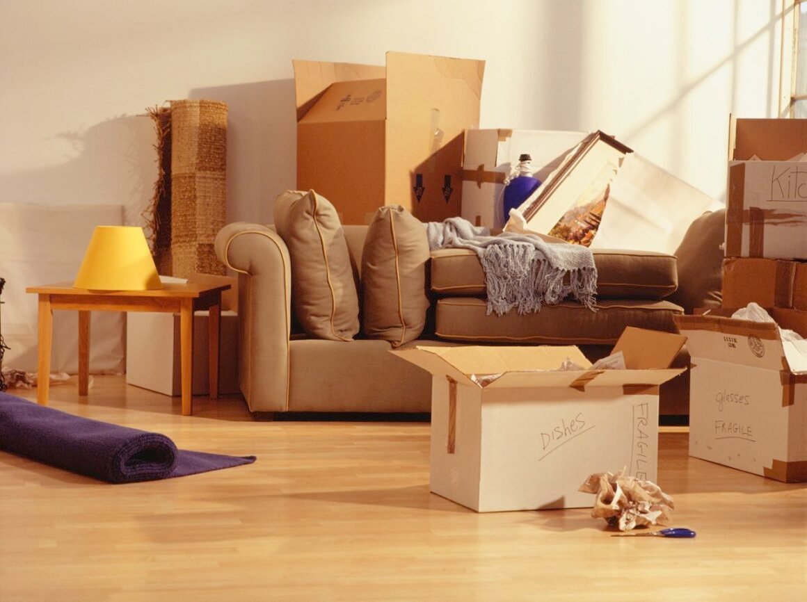Featured image - Factors to Consider When Choosing a Mover to Hire