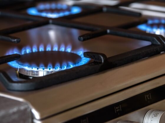 featured image - Get the Best 4 Burner Gas Cooker Price Sri Lanka