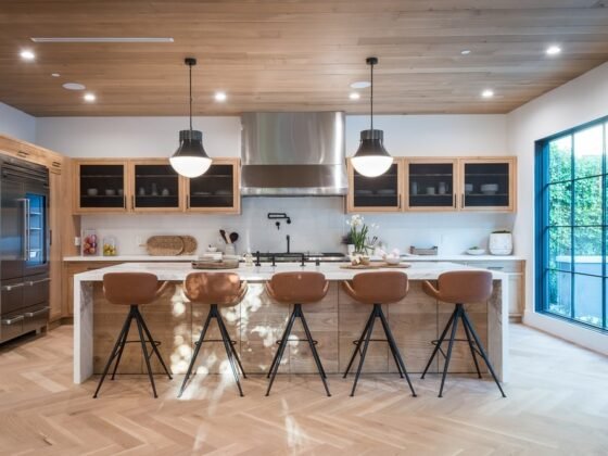 Featured image - How to Choose a Good Design for Your Office Kitchen