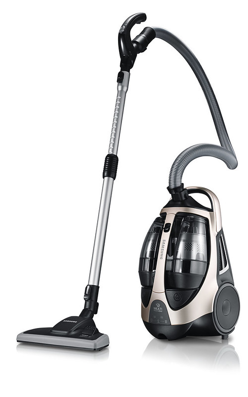 featured image - Must-Know Tips on Getting A Great Canister Vacuum Cleaner
