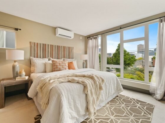 featured image - 5 Ways to Add a Decorative Touch to Your Bedroom