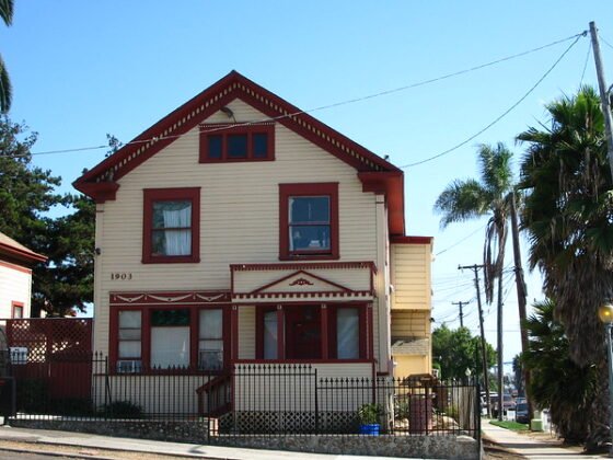 featured image - 7 Tested and Proven Tips for Making Your House Attractive