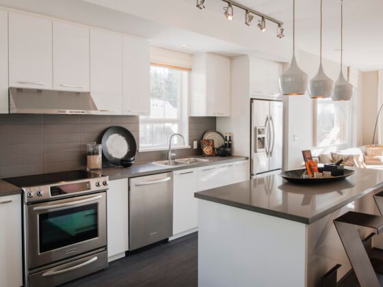 featured image - Stone Kitchen Benchtops. How are these Types of Materials Created?