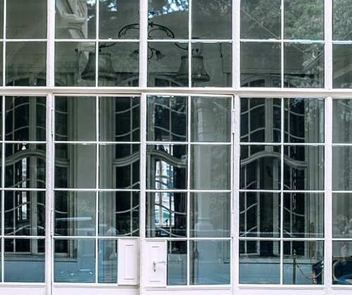 featured image - What Are the Essential Reasons for Cleaning Windows