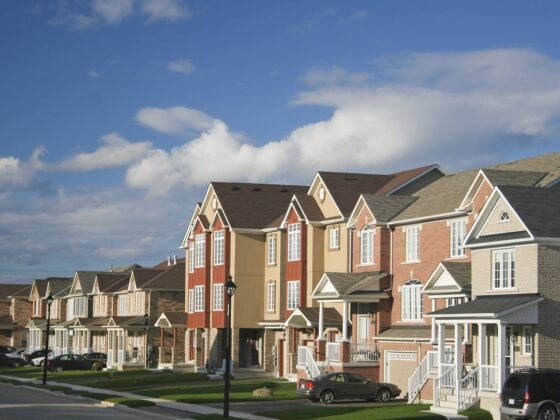 featured image - Buy a Townhouse Instead of a Condo Here's Why
