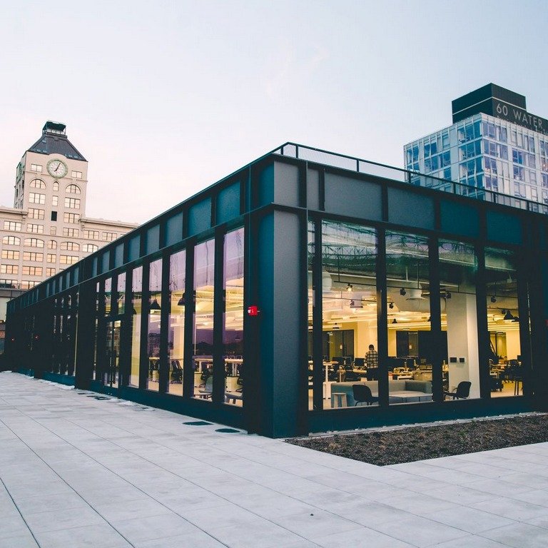 Choosing a window Glass for your Commercial Space? Here’s a Guide to Help image - Choosing a window Glass for your Commercial Space? Here’s a Guide to Help