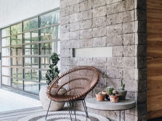 featured image - Decorative Stone in the Interior All the Secrets of Exquisite Decoration