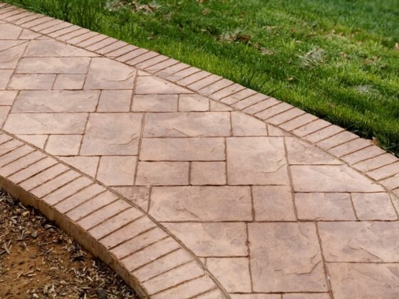 featured image - How Much Does Concrete Edging Cost?