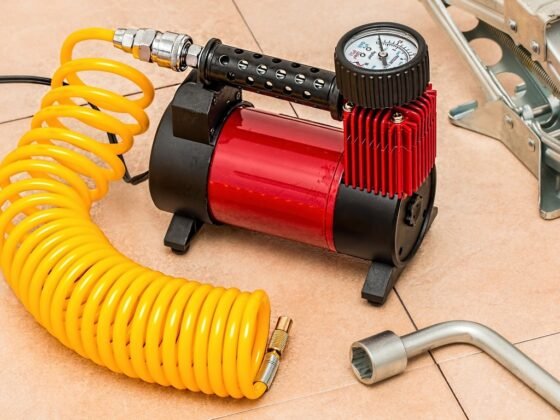 featured image - How to Find the Best Air Compressor for your Home Garage