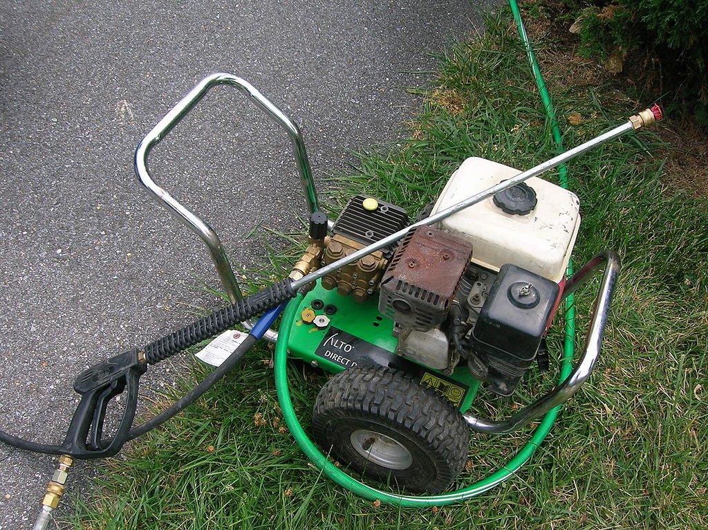 Top 7 Uses for Your Pressure Washer image - Top 7 Uses for Your Pressure Washer