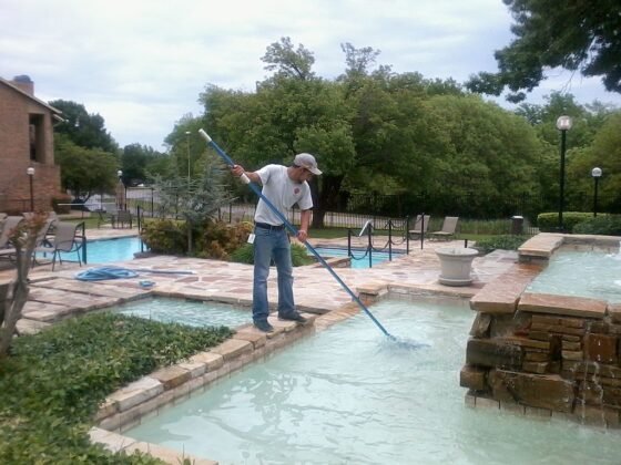 featured image - Why Consider Hiring a Professional Pool Cleaner