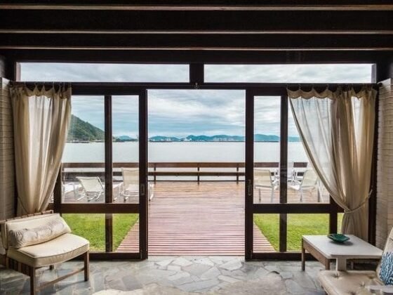 featured image - 7 Ways to Improve Your Home’s Air Quality