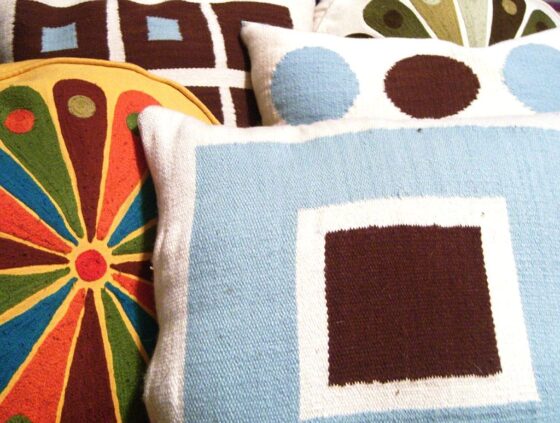 featured image - Decorative Pillows They can Make a Difference