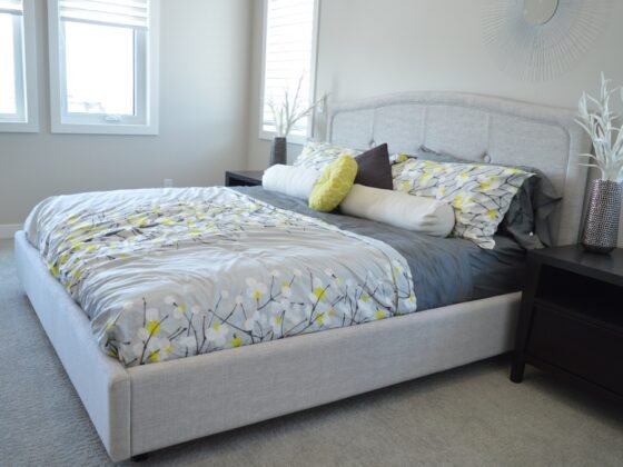 featured image - Why A Mattress Clearance Center Can Offer a High-Quality Mattress to Sleep Better and Save More