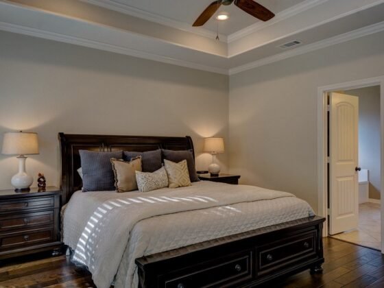 featured image - Why you Should Buy a Sleigh Bed in 2021?