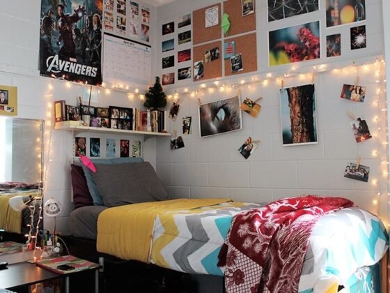 featured image - College Dorm Room Decorating Guide