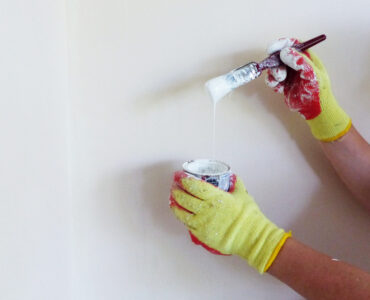 featured image - Everything You Need to Know About Interior Painting Prep