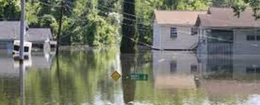 featured image - How to Prepare for a Flood