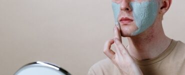 featured image - How to Reduce Acne Scarring: Treatments and Tips