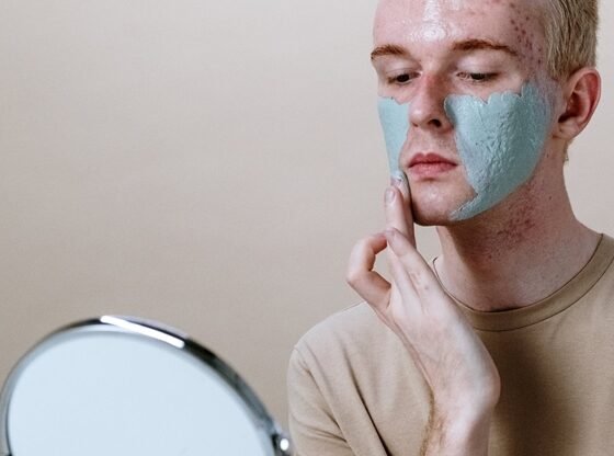 featured image - How to Reduce Acne Scarring: Treatments and Tips