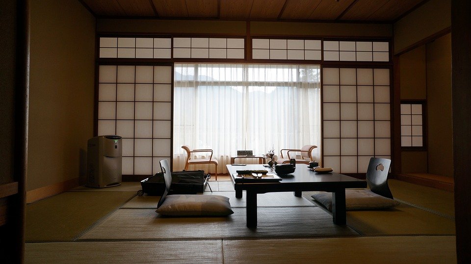 Japanese sales floor desk