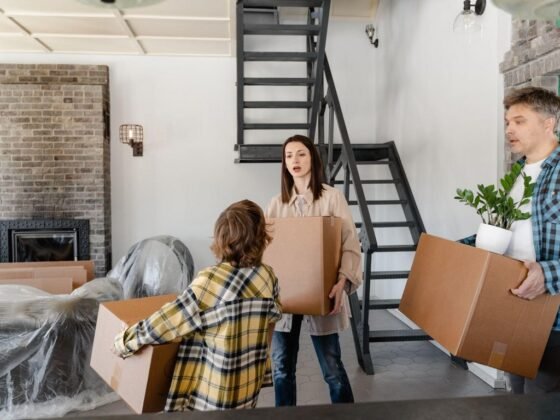 featured image - Movers Singapore: How to Build Motivation to Unpack After Moving to a New House