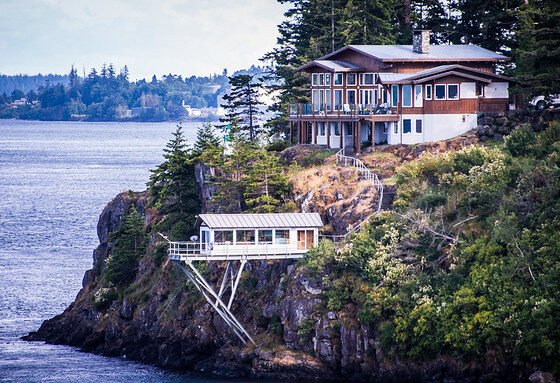 featured image - The Most Affordable Places to Buy a Beach House