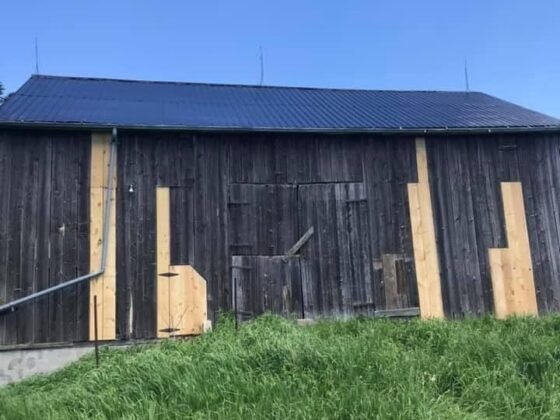 featured image - Things to Consider When Maintaining Your Old Barns