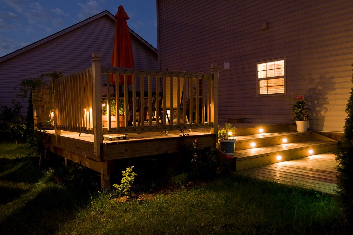 5 Tips on Reviving Your Deck for the Holidays image - 5 Tips on Reviving Your Deck for the Holidays