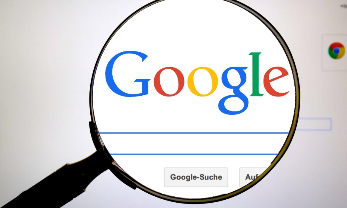 featured image - How to Use Reverse Image Lookup on Google