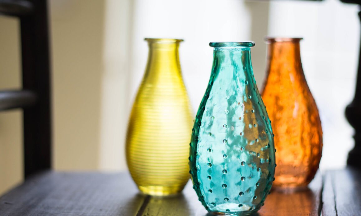 featured image - Uniqueness & Artistry of Murano Glass vases
