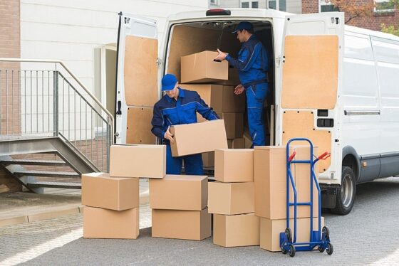 featured image - Essential Tips to Hiring Top Quality Movers Today