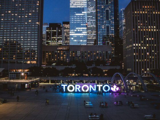 featured image - Planning to Move to Toronto. Here’s what you need to be Prepared About