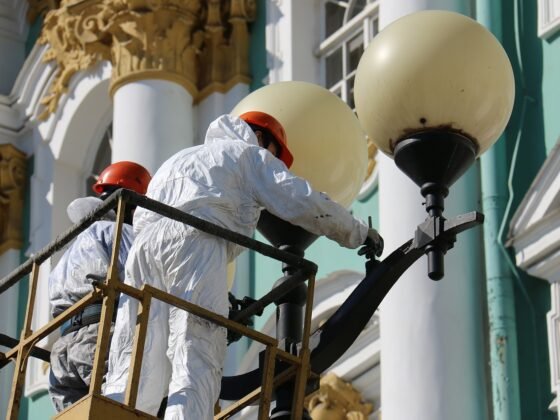 featured image - 5 Ways to Improve Your Commercial Painting Business