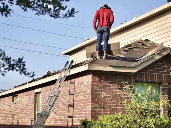featured image - Does Insurance Cover a New Roof?