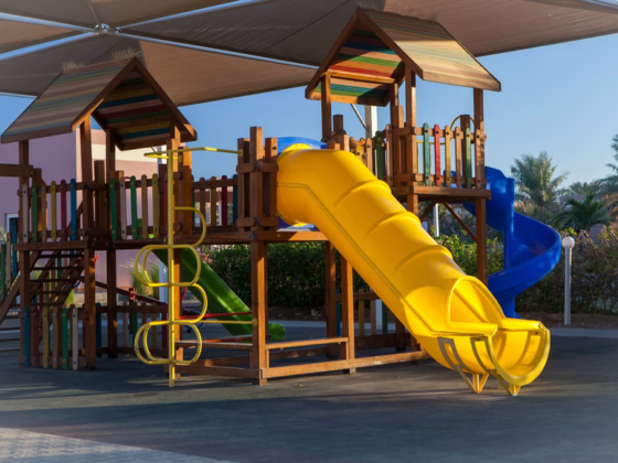 featured image - How to Make a Jungle Theme Playground for Your Kids