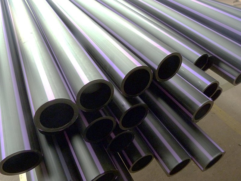 featured image - Questions When Consulting with Poly Pipe Manufacturer