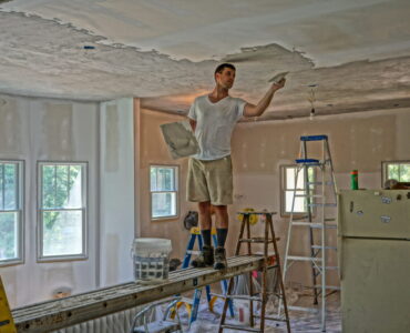 featured image - Renovating On a Budget Here Are Some Money Saving Tips!