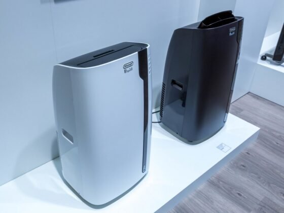 featured image - Staying Cool with a Battery Air Conditioner